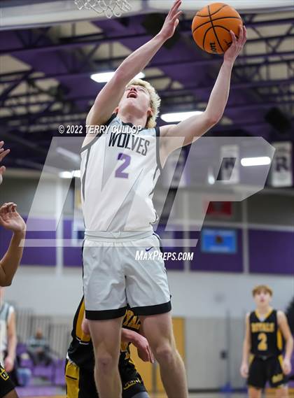 Thumbnail 1 in Roy vs. Riverton (Riverton Holiday Tournament) photogallery.