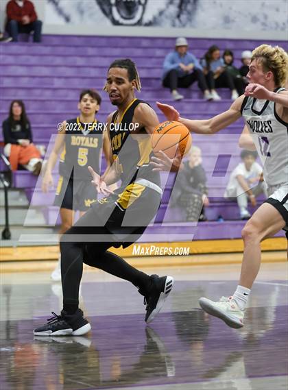 Thumbnail 2 in Roy vs. Riverton (Riverton Holiday Tournament) photogallery.