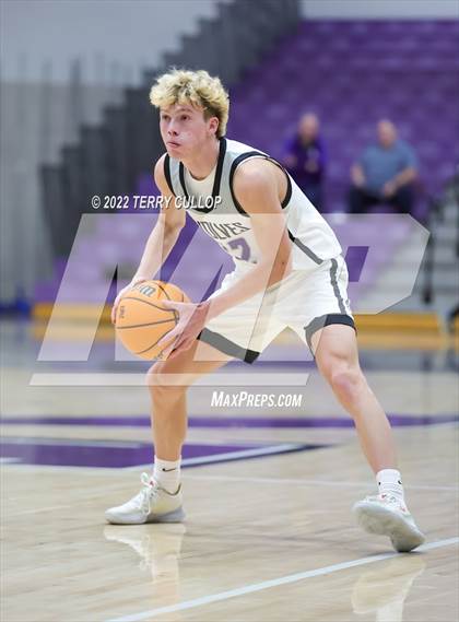 Thumbnail 2 in Roy vs. Riverton (Riverton Holiday Tournament) photogallery.