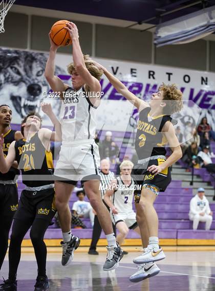 Thumbnail 2 in Roy vs. Riverton (Riverton Holiday Tournament) photogallery.