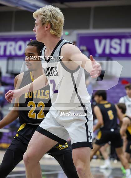 Thumbnail 3 in Roy vs. Riverton (Riverton Holiday Tournament) photogallery.