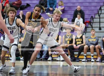 Thumbnail 2 in Roy vs. Riverton (Riverton Holiday Tournament) photogallery.