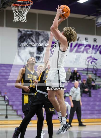 Thumbnail 1 in Roy vs. Riverton (Riverton Holiday Tournament) photogallery.