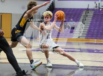 Thumbnail 2 in Roy vs. Riverton (Riverton Holiday Tournament) photogallery.
