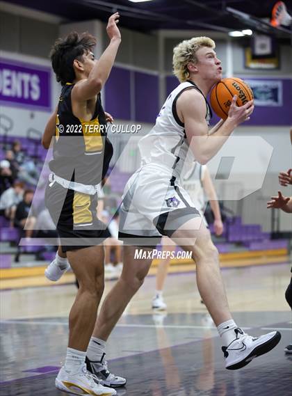 Thumbnail 3 in Roy vs. Riverton (Riverton Holiday Tournament) photogallery.
