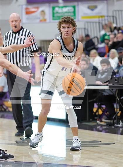 Thumbnail 1 in Roy vs. Riverton (Riverton Holiday Tournament) photogallery.