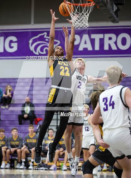 Thumbnail 3 in Roy vs. Riverton (Riverton Holiday Tournament) photogallery.