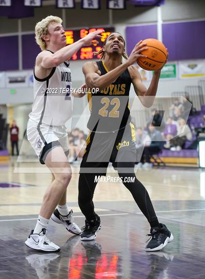 Thumbnail 3 in Roy vs. Riverton (Riverton Holiday Tournament) photogallery.