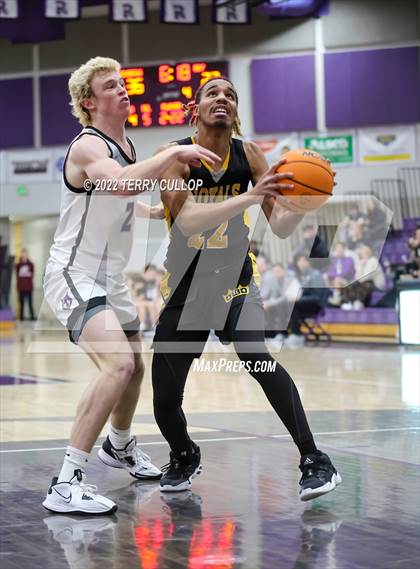 Thumbnail 2 in Roy vs. Riverton (Riverton Holiday Tournament) photogallery.