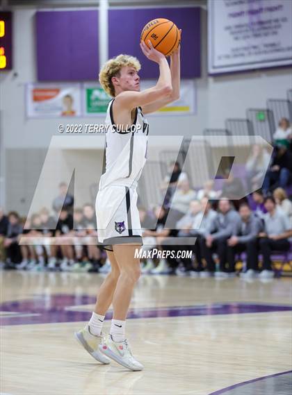 Thumbnail 2 in Roy vs. Riverton (Riverton Holiday Tournament) photogallery.