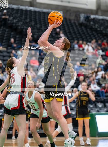 Thumbnail 2 in Emery vs Grantsville (UHSAA 3A Semifinal) photogallery.