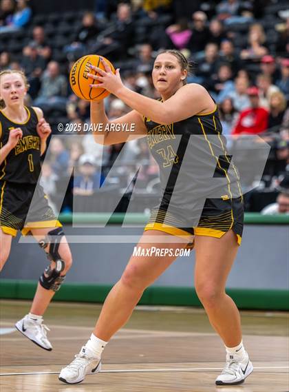 Thumbnail 1 in Emery vs Grantsville (UHSAA 3A Semifinal) photogallery.