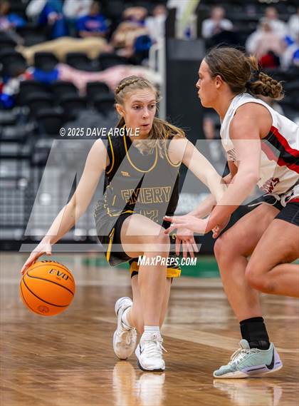 Thumbnail 3 in Emery vs Grantsville (UHSAA 3A Semifinal) photogallery.