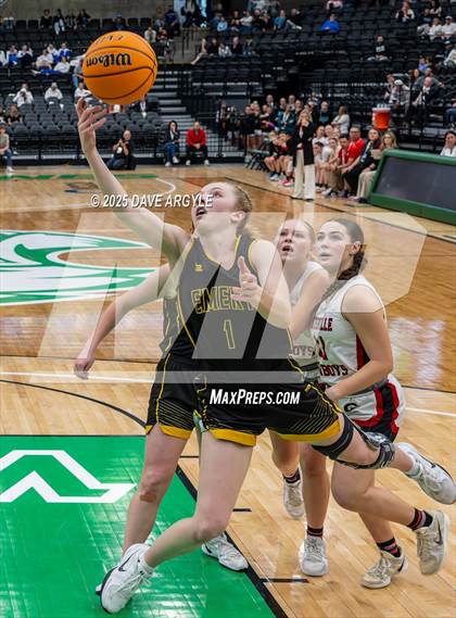 Thumbnail 1 in Emery vs Grantsville (UHSAA 3A Semifinal) photogallery.