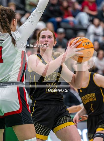 Thumbnail 2 in Emery vs Grantsville (UHSAA 3A Semifinal) photogallery.
