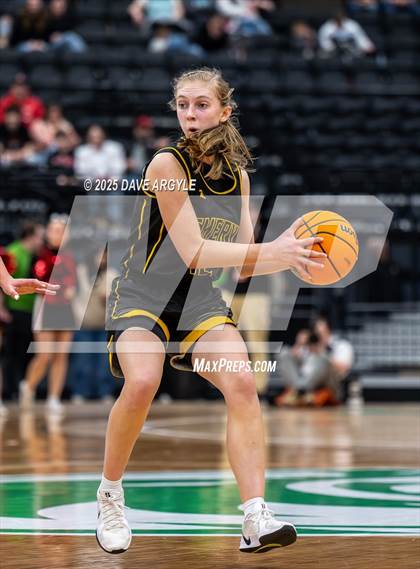 Thumbnail 2 in Emery vs Grantsville (UHSAA 3A Semifinal) photogallery.