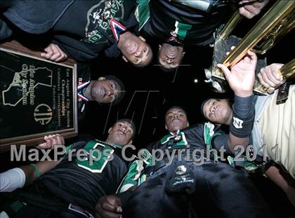 Thumbnail 3 in Carson vs. Narbonne (CIF LACS D1 Final) photogallery.