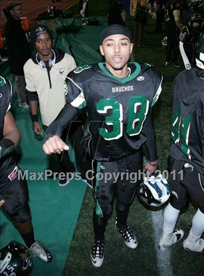 Thumbnail 2 in Carson vs. Narbonne (CIF LACS D1 Final) photogallery.