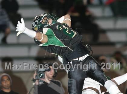 Thumbnail 1 in Carson vs. Narbonne (CIF LACS D1 Final) photogallery.