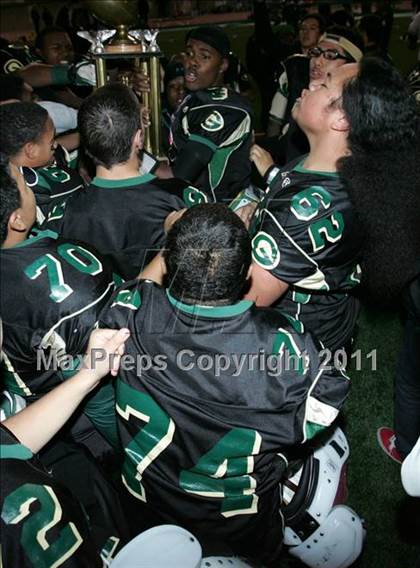 Thumbnail 1 in Carson vs. Narbonne (CIF LACS D1 Final) photogallery.