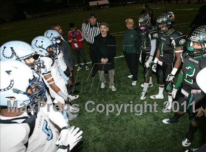 Thumbnail 1 in Carson vs. Narbonne (CIF LACS D1 Final) photogallery.