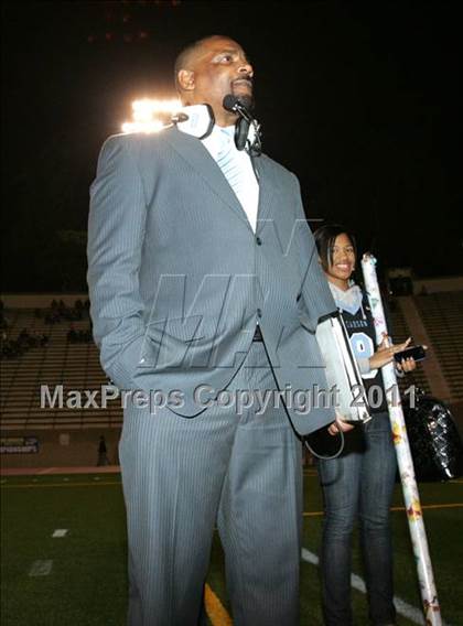 Thumbnail 2 in Carson vs. Narbonne (CIF LACS D1 Final) photogallery.