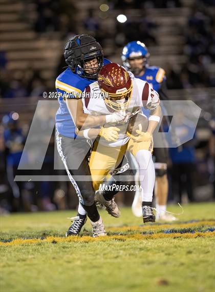 Thumbnail 3 in Barstow @ Serrano (CIF SS D7 Round 1) photogallery.