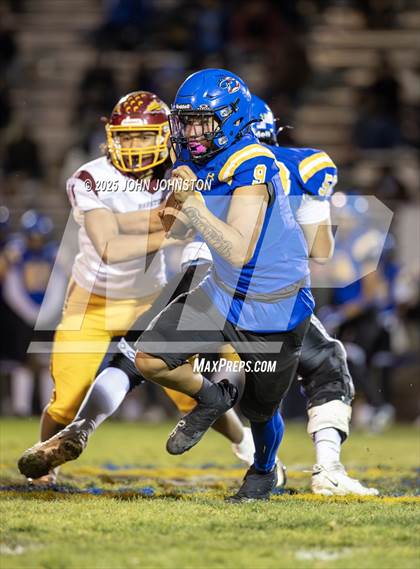 Thumbnail 3 in Barstow @ Serrano (CIF SS D7 Round 1) photogallery.