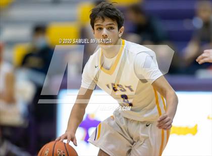 Thumbnail 2 in Bennington @ Bellevue West (B Teams) photogallery.