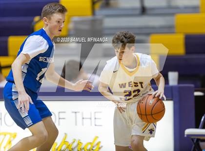 Thumbnail 3 in Bennington @ Bellevue West (B Teams) photogallery.
