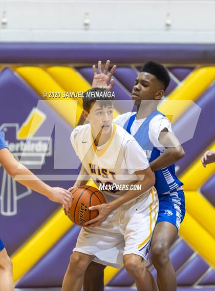 Thumbnail 2 in Bennington @ Bellevue West (B Teams) photogallery.