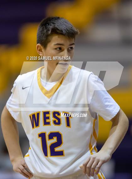 Thumbnail 2 in Bennington @ Bellevue West (B Teams) photogallery.