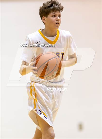 Thumbnail 2 in Bennington @ Bellevue West (B Teams) photogallery.