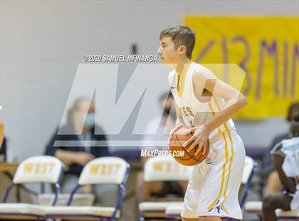 Thumbnail 1 in Bennington @ Bellevue West (B Teams) photogallery.