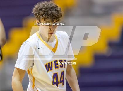 Thumbnail 1 in Bennington @ Bellevue West (B Teams) photogallery.