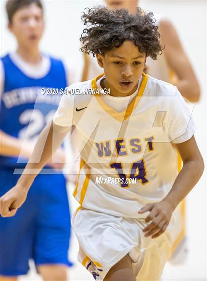 Thumbnail 3 in Bennington @ Bellevue West (B Teams) photogallery.