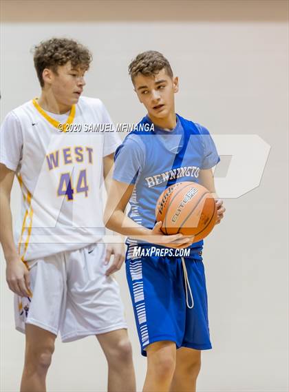 Thumbnail 2 in Bennington @ Bellevue West (B Teams) photogallery.