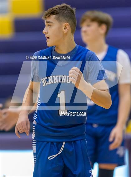 Thumbnail 2 in Bennington @ Bellevue West (B Teams) photogallery.