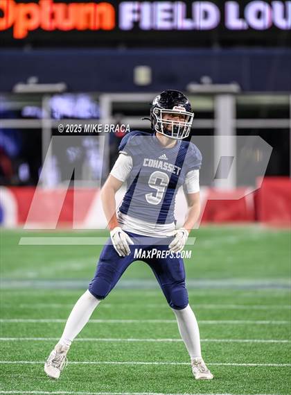 Thumbnail 3 in Amesbury @ Cohasset (MIAA Division 7 Final) photogallery.