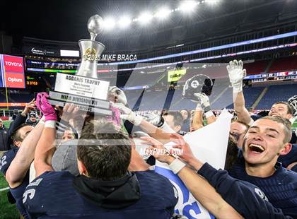 Thumbnail 3 in Amesbury @ Cohasset (MIAA Division 7 Final) photogallery.