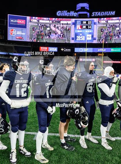 Thumbnail 1 in Amesbury @ Cohasset (MIAA Division 7 Final) photogallery.