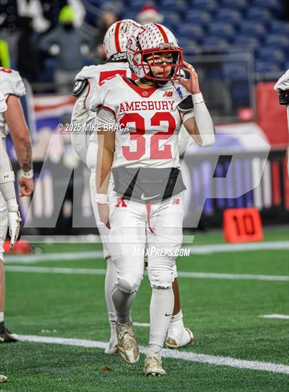 Thumbnail 1 in Amesbury @ Cohasset (MIAA Division 7 Final) photogallery.