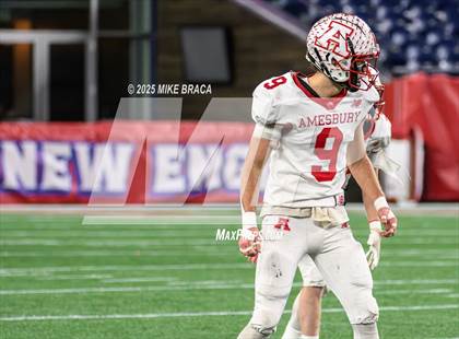 Thumbnail 3 in Amesbury @ Cohasset (MIAA Division 7 Final) photogallery.