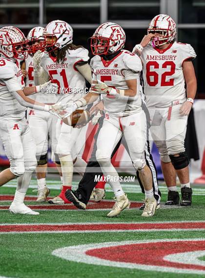 Thumbnail 1 in Amesbury @ Cohasset (MIAA Division 7 Final) photogallery.