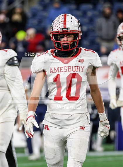 Thumbnail 2 in Amesbury @ Cohasset (MIAA Division 7 Final) photogallery.