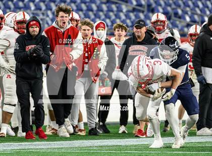 Thumbnail 2 in Amesbury @ Cohasset (MIAA Division 7 Final) photogallery.