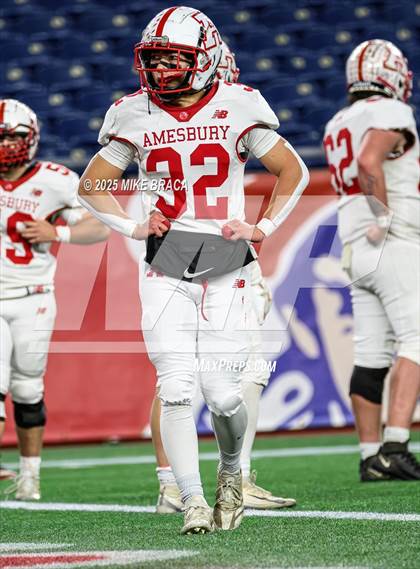 Thumbnail 2 in Amesbury @ Cohasset (MIAA Division 7 Final) photogallery.