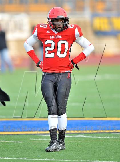 Thumbnail 3 in Kilgore vs. Stephenville (UIL 3A Semifinal) photogallery.