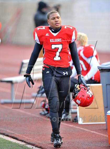 Thumbnail 1 in Kilgore vs. Stephenville (UIL 3A Semifinal) photogallery.