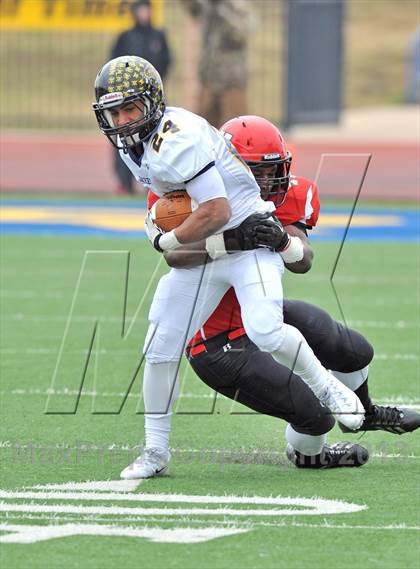 Thumbnail 2 in Kilgore vs. Stephenville (UIL 3A Semifinal) photogallery.